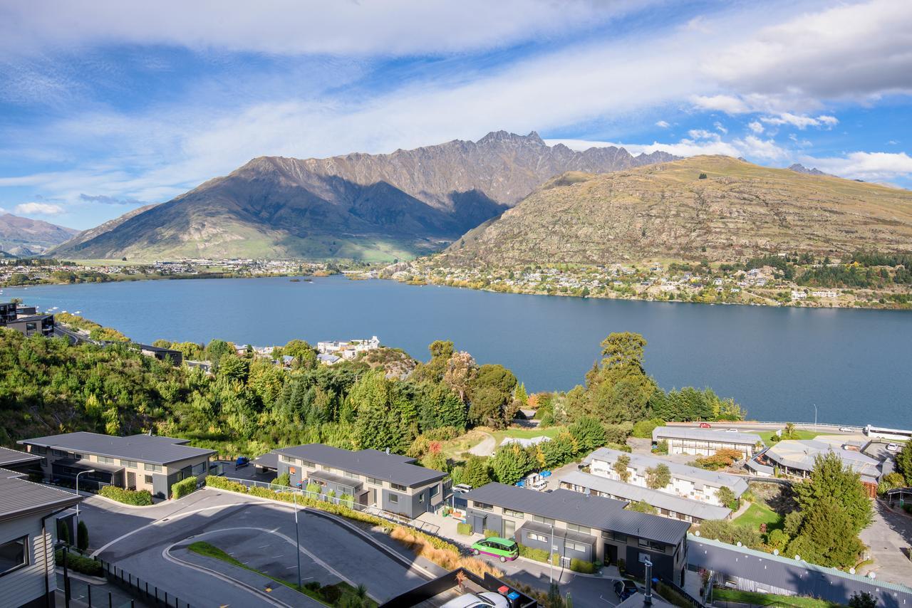 Contemporary Hilltop Abode Queenstown Bagian luar foto